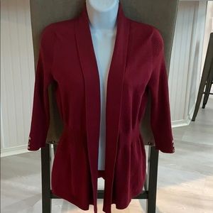 Light 3/4 sweater